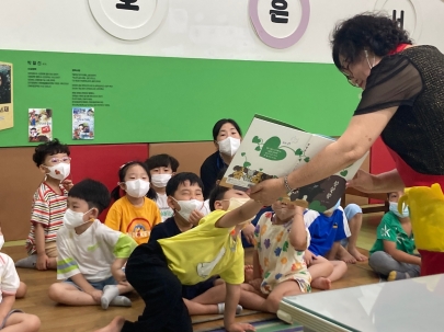 2022 '공간에서 공감하다-동화 인문학' 3회차 진행 섬네일 파일