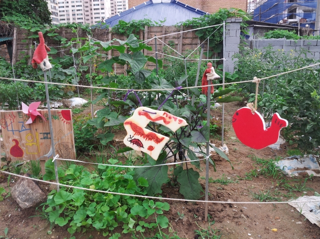 2015 꿈다락 토요문화학교_우리동네 초록별이 자란다 시즌2_재활용을이용한 울타리꾸미기 섬네일 파일